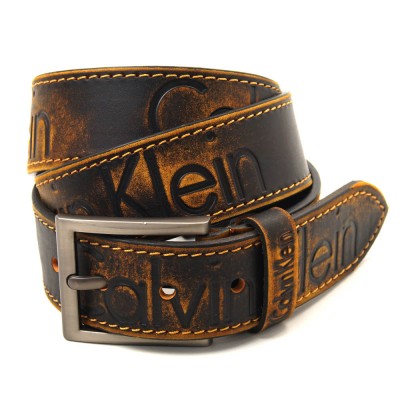 Мужской кожаный ремень в стиле Calvin Klein коричнево-рыжий Мужской кожаный ремень в стиле Calvin Klein коричнево-рыжий